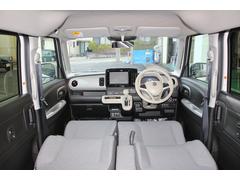 ���Ҥϥ������ʳ��˽л��ľ�ĥǥ����顼�Ȥ��ơ����츩��������䥨�ꥢ�ˡ��ϰ�γ��ͤ˰��������Ǥޤ���ޤ����� 3