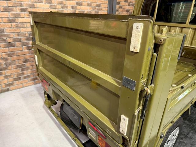 ハイゼットトラック ジャンボエクストラ　パワーゲート　４ＡＴ　リフト能力３５０ｋｇ　ワンオーナー　三方開　　ＥＴＣ　ドラレコ　ナビ　バックカメラ　スロコン　軽トラ　パワーゲート　”ジャンボ”ボディ×垂直式テールリフト（17枚目）