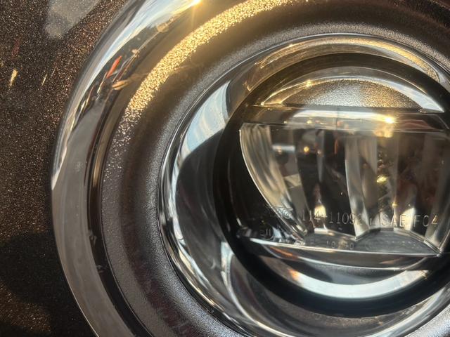 ムーヴキャンバス ＧブラックインテリアＶＳ　ＳＡＩＩＩ　ツートンカラー　スマートアシスト　純正ナビ　フルセグ　Ｂｌｕｅｔｏｏｈ　バックカメラ　両側電動スライドドア　プッシュスタート　シートヒーター（41枚目）