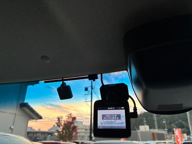 Ｎ－ＢＯＸカスタム Ｇ　ターボＳＳパッケージ　Ａパッケージ　あんしんパッケージ　ナビ装着用スペシャルパッケージ　両側電動スライドドア　前方ドライブレコーダー　ＥＴＣ　バックカメラ　プッシュスタート　シートヒーター　クルーズコントロール（16枚目）