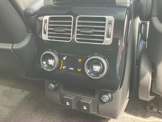 レンジローバー ヴォーグ ヴォーグ (3.0リッター/340ps) 4WD ガラスルーフ 全方位カメラ AppleCarPlayt対応 MERIDIANサウンド OP22インチホイール エアサスペンション 電動リアゲートBSM(23枚目)