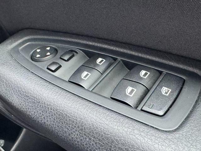1シリーズ 116i スポーツ 116i スポーツ 純正ナビ/バックカメラ/キーレス/Bluetooth対応/ETC/純正16A/HIDヘッドライト(16枚目)