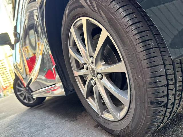 シャトル ハイブリッドX ホンダセンシング 後期型/OP8インチナビ/ホンダセンシング/LEDライト/バックカメラ/フルセグTV/シートヒーター/半レザーシート/スマートキー/ETC(18枚目)