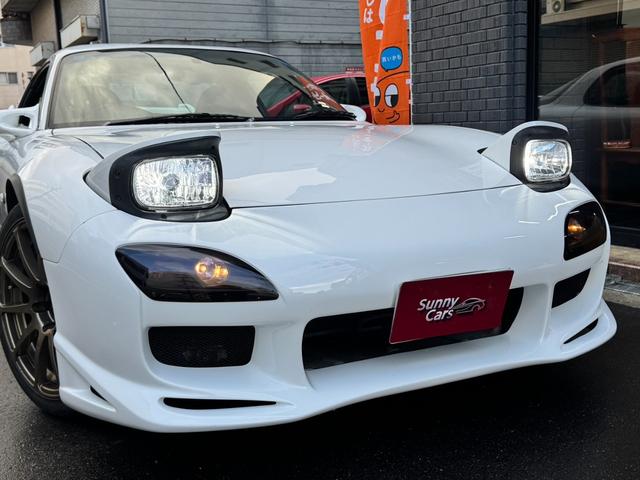 ＲＸ－７ タイプＲＢ　ＭＴ車　純正リアスポ　ＨＫＳエアクリ　ＴＥＩＮ車高調　サンアイワークスマフラ－　サイドリップ　ＭＯＭＯステアリング　デジタルミラー　ストラーダナビ　ＥＴＣ（3枚目）