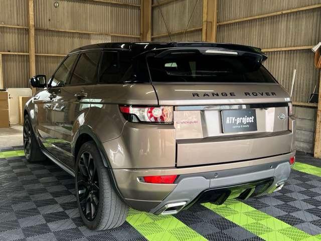 レンジローバーイヴォーク ダイナミック　４ＷＤ　ガラスコーティング施工済み　ローダウン　ＭＥＲＩＤＩＡＮサウンド　ガラスルーフ　赤／黒レザーシート　シートヒーター　シートメモリー　Ｂｌｕｅｔｏｏｔｈ（5枚目）