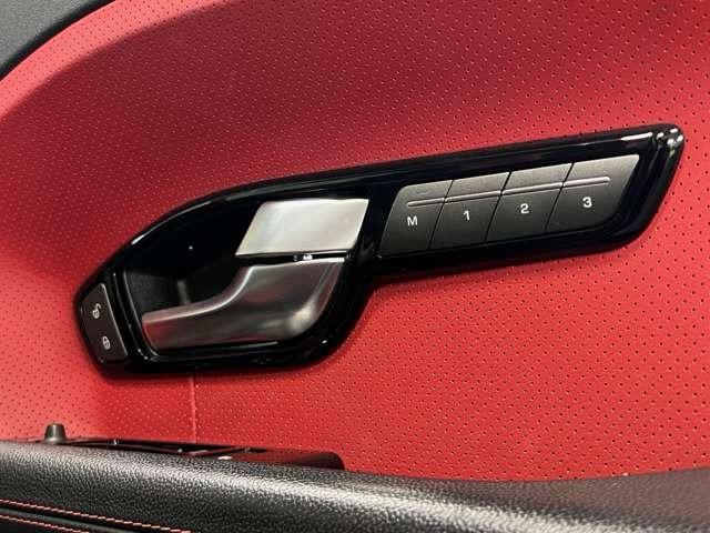 レンジローバーイヴォーク ダイナミック　４ＷＤ　ガラスコーティング施工済み　ローダウン　ＭＥＲＩＤＩＡＮサウンド　ガラスルーフ　赤／黒レザーシート　シートヒーター　シートメモリー　Ｂｌｕｅｔｏｏｔｈ（44枚目）