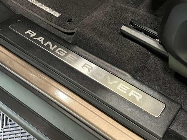 レンジローバーイヴォーク ダイナミック　４ＷＤ　ガラスコーティング施工済み　ローダウン　ＭＥＲＩＤＩＡＮサウンド　ガラスルーフ　赤／黒レザーシート　シートヒーター　シートメモリー　Ｂｌｕｅｔｏｏｔｈ（50枚目）