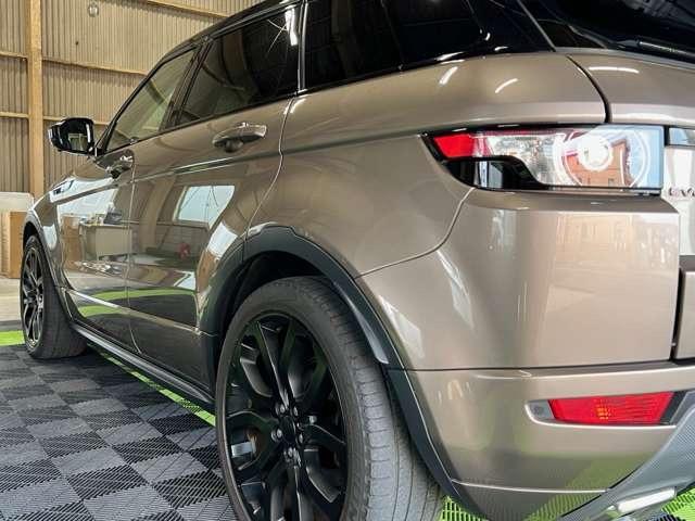 レンジローバーイヴォーク ダイナミック　４ＷＤ　ガラスコーティング施工済み　ローダウン　ＭＥＲＩＤＩＡＮサウンド　ガラスルーフ　赤／黒レザーシート　シートヒーター　シートメモリー　Ｂｌｕｅｔｏｏｔｈ（56枚目）