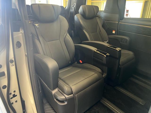 アルファード Z モデリスタエアロ 左右独立ムーンルーフ フリップダウンモニター デジタルインナーミラー ユニバーサルステップ トヨタチームメイト ヘッドアップディスプレイ 寒冷地仕様 ガラスコーティング施工済み(16枚目)