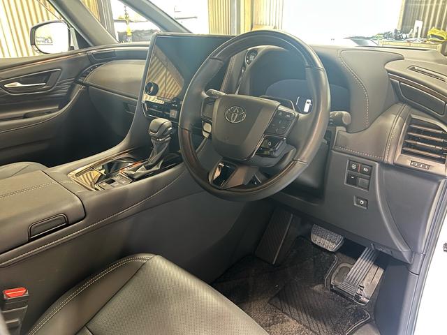 アルファード Z モデリスタエアロ 左右独立ムーンルーフ フリップダウンモニター デジタルインナーミラー ユニバーサルステップ トヨタチームメイト ヘッドアップディスプレイ 寒冷地仕様 ガラスコーティング施工済み(23枚目)