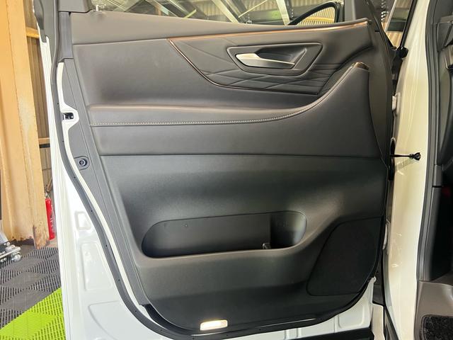 アルファード Z モデリスタエアロ 左右独立ムーンルーフ フリップダウンモニター デジタルインナーミラー ユニバーサルステップ トヨタチームメイト ヘッドアップディスプレイ 寒冷地仕様 ガラスコーティング施工済み(26枚目)