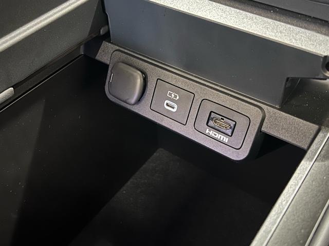 アルファード Z モデリスタエアロ 左右独立ムーンルーフ フリップダウンモニター デジタルインナーミラー ユニバーサルステップ トヨタチームメイト ヘッドアップディスプレイ 寒冷地仕様 ガラスコーティング施工済み(44枚目)