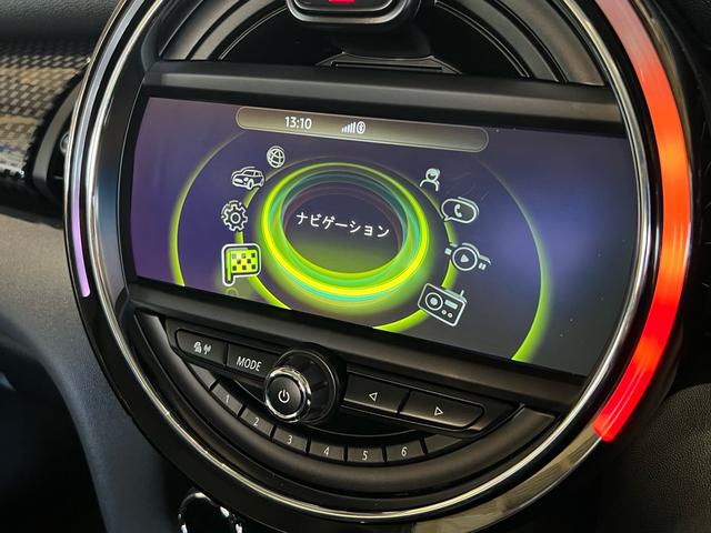 ＭＩＮＩ クーパーＳ　ローダウン　ＧＩＧＡＭＯＴダウンサス　ＧＩＧＡＭＯＴマフラーカッター　前後ドラレコ　ＭＩＮＩドライビングモード　Ｂｌｕｅｔｏｏｔｈ　ガラスコーティング施工済み（43枚目）