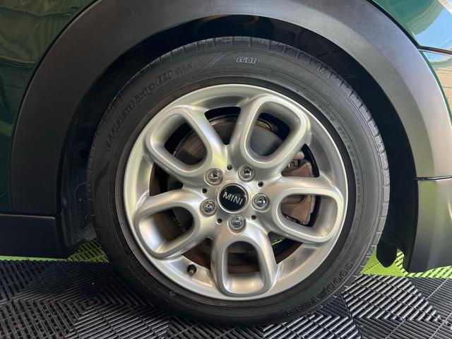 ＭＩＮＩ クーパーＳ　ローダウン　ＧＩＧＡＭＯＴダウンサス　ＧＩＧＡＭＯＴマフラーカッター　前後ドラレコ　ＭＩＮＩドライビングモード　Ｂｌｕｅｔｏｏｔｈ　ガラスコーティング施工済み（76枚目）
