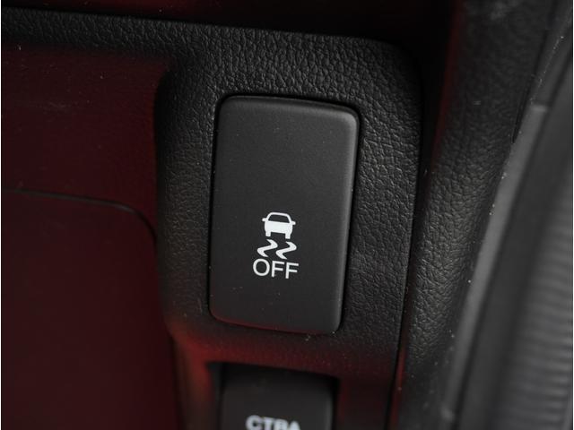 N-BOXカスタム G ターボSSパッケージ 車高調/社外テール/外Fガラス/社外16インチアルミホイール/ギャザスSDナビ/フルセグTV/Bカメラ/Bluetooth対応/両側パワスラ/黒レザー調シートカバー/パドルシフト/スマートキー2本(64枚目)