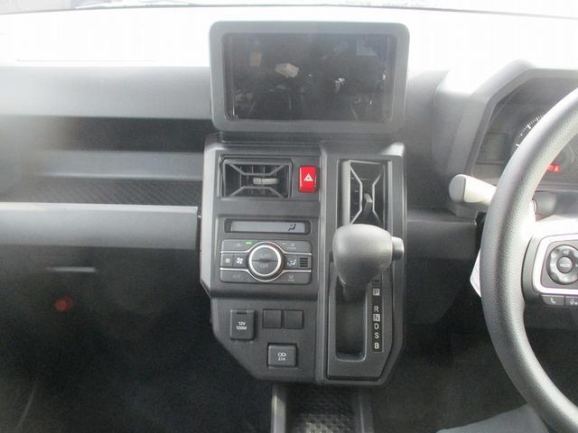 タフト Ｘ　届出済未使用車　バックカメラ　クリアランスソナー　レーンアシスト　衝突被害軽減システム　オートライト　ＬＥＤヘッドランプ　スマートキー　アイドリングストップ　電動格納ミラー　サンルーフ　ＣＶＴ（24枚目）