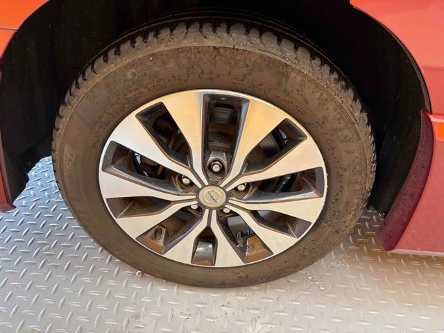 セレナ ハイウェイスター　ＥＴＣ　全周囲カメラ　ナビ　ＴＶ　クリアランスソナー　オートクルーズコントロール　パークアシスト　衝突被害軽減システム　両側スライド・片側電動　オートライト　スマートキー（30枚目）