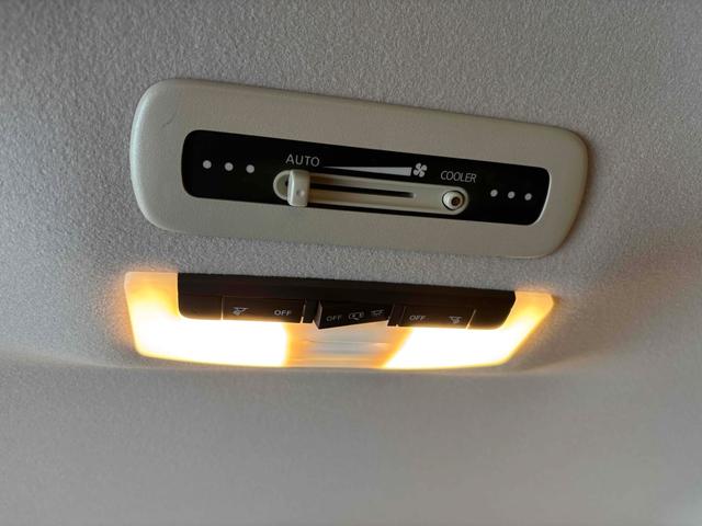 セレナ ハイウェイスター　ＥＴＣ　全周囲カメラ　ナビ　ＴＶ　クリアランスソナー　オートクルーズコントロール　パークアシスト　衝突被害軽減システム　両側スライド・片側電動　オートライト　スマートキー（46枚目）