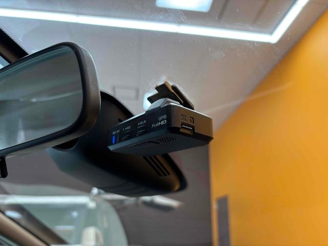 セレナ ハイウェイスター　ＥＴＣ　全周囲カメラ　ナビ　ＴＶ　クリアランスソナー　オートクルーズコントロール　パークアシスト　衝突被害軽減システム　両側スライド・片側電動　オートライト　スマートキー（60枚目）