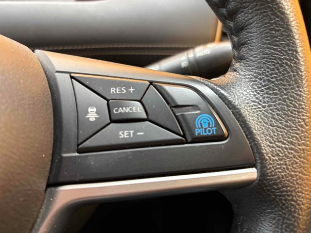 セレナ ｅ－パワー　ハイウェイスターＶ　ＥＴＣ　全周囲カメラ　ナビ　ＴＶ　クリアランスソナー　オートクルーズコントロール　パークアシスト　衝突被害軽減システム　両側電動スライドドア　オートライト　ＬＥＤヘッドランプ　スマートキー（12枚目）