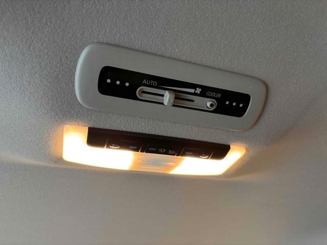 セレナ ｅ－パワー　ハイウェイスターＶ　ＥＴＣ　全周囲カメラ　ナビ　ＴＶ　クリアランスソナー　オートクルーズコントロール　パークアシスト　衝突被害軽減システム　両側電動スライドドア　オートライト　ＬＥＤヘッドランプ　スマートキー（43枚目）