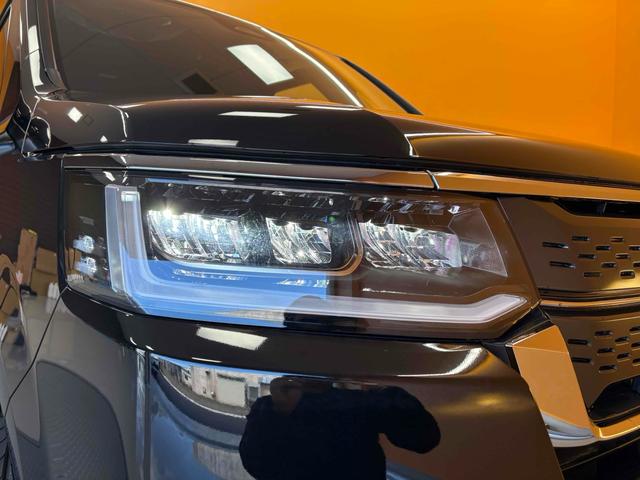 ステップワゴン スパーダ クリアランスソナー オートクルーズコントロール レーンアシスト 両側電動スライドドア オートライト 電動リアゲート スマートキー 電動格納ミラー シートヒーター 3列シート ウォークスルー オットマン(14枚目)