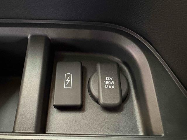 ステップワゴン スパーダ クリアランスソナー オートクルーズコントロール レーンアシスト 両側電動スライドドア オートライト 電動リアゲート スマートキー 電動格納ミラー シートヒーター 3列シート ウォークスルー オットマン(27枚目)