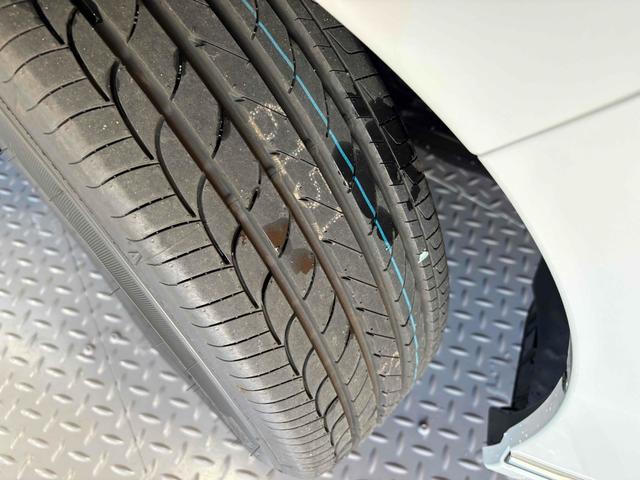 ステップワゴン スパーダ バックカメラ クリアランスソナー オートクルーズコントロール レーンアシスト 両側電動スライドドア オートライト 電動リアゲート スマートキー 電動格納ミラー シートヒーター 3列シート(10枚目)