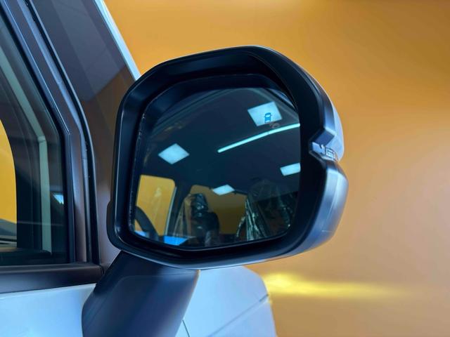 ステップワゴン スパーダ バックカメラ クリアランスソナー オートクルーズコントロール レーンアシスト 両側電動スライドドア オートライト 電動リアゲート スマートキー 電動格納ミラー シートヒーター 3列シート(19枚目)