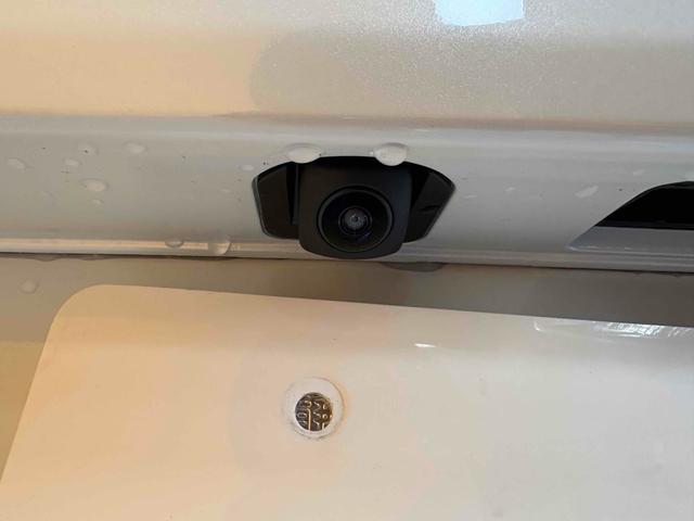 ステップワゴン スパーダ バックカメラ クリアランスソナー オートクルーズコントロール レーンアシスト 両側電動スライドドア オートライト 電動リアゲート スマートキー 電動格納ミラー シートヒーター 3列シート(22枚目)