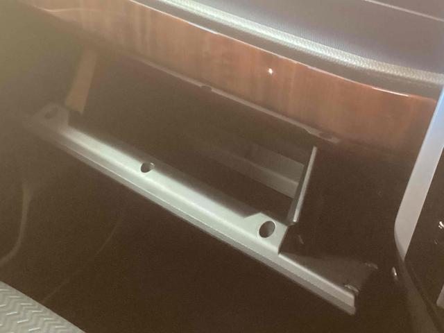 ご覧頂きまして誠に有難うございます！！是非ご来店して頂き、実際にご覧になって頂ければと思います。お客様からのご連絡をスタッフ一同、心よりお待ちしております