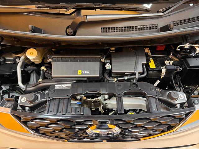 ルークス X ディスプレイオーディオ 4WD 全周囲カメラ 両側電動スライドドア クリアランスソナー オートライト スマートキー アイドリングストップ 電動格納ミラー シートヒーター ベンチシート CVT ABS(22枚目)