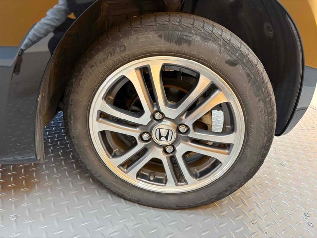 Ｎ－ＢＯＸ Ｇ　ＳＳパッケージ　安心パッケージ　社外ナビ　Ｂカメラ　両側自動ドア　スマートキー　プッシュスタート　アイドリングストップ　ステアリングスイッチ　ヘッドライトレベライザー　純正アルミホイール　オートエアコン（23枚目）