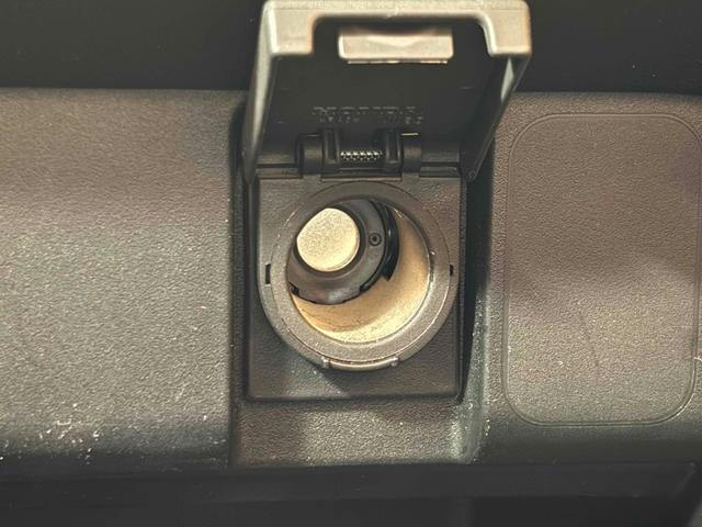 Ｎ－ＢＯＸ Ｇ　ＳＳパッケージ　安心パッケージ　社外ナビ　Ｂカメラ　両側自動ドア　スマートキー　プッシュスタート　アイドリングストップ　ステアリングスイッチ　ヘッドライトレベライザー　純正アルミホイール　オートエアコン（28枚目）