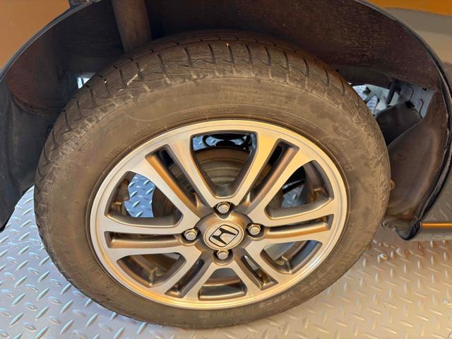 Ｎ－ＢＯＸ Ｇ　ＳＳパッケージ　安心パッケージ　社外ナビ　Ｂカメラ　両側自動ドア　スマートキー　プッシュスタート　アイドリングストップ　ステアリングスイッチ　ヘッドライトレベライザー　純正アルミホイール　オートエアコン（34枚目）