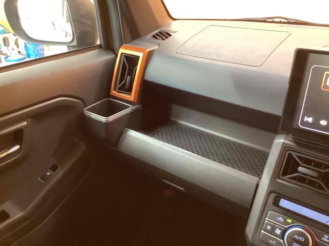 タフト G 衝突軽減B スカイルーフ 純正9インチディスプレイ パノラマモニター ETC LEDヘッドライト フォグライト スマートキー プッシュスタート アイドリングストップ 革巻きステアリング(47枚目)