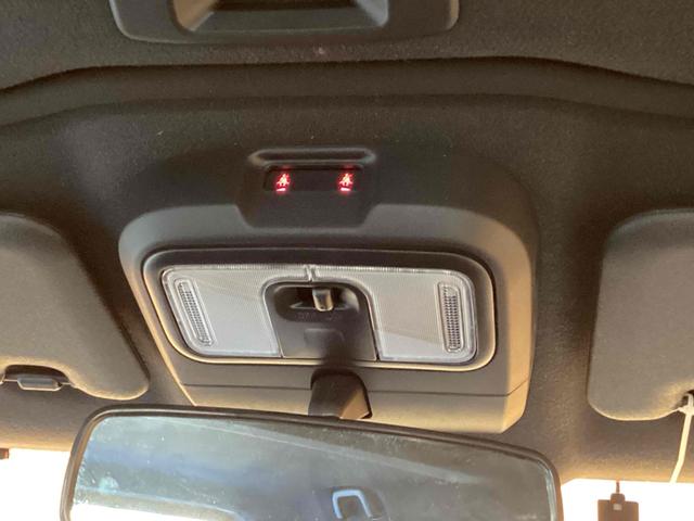 タフト G 衝突軽減B スカイルーフ 純正9インチディスプレイ パノラマモニター ETC LEDヘッドライト フォグライト スマートキー プッシュスタート アイドリングストップ 革巻きステアリング(52枚目)