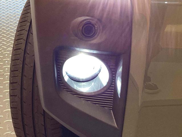 タフト G 衝突軽減B スカイルーフ 純正9インチディスプレイ パノラマモニター ETC LEDヘッドライト フォグライト スマートキー プッシュスタート アイドリングストップ 革巻きステアリング(55枚目)