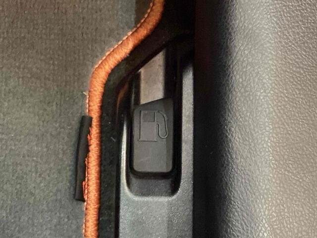 シエンタ G クエロ 全周囲カメラ ナビ TV レーンアシスト 衝突被害軽減システム 両側電動スライドドア オートマチックハイビーム LEDヘッドランプ スマートキー 電動格納ミラー 3列シート CVT(47枚目)