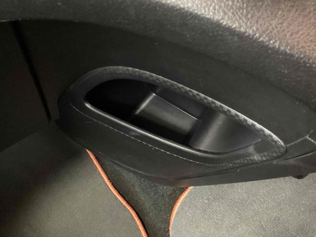 シエンタ G クエロ 全周囲カメラ ナビ TV レーンアシスト 衝突被害軽減システム 両側電動スライドドア オートマチックハイビーム LEDヘッドランプ スマートキー 電動格納ミラー 3列シート CVT(50枚目)