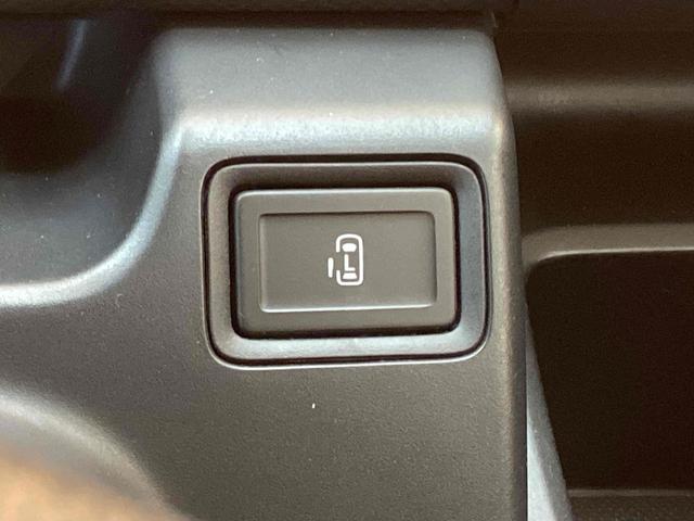 ソリオ ハイブリッドＭＸ　ＥＴＣ　全周囲カメラ　ナビ　ＴＶ　両側スライド・片側電動　アルミホイール　スマートキー　アイドリングストップ　電動格納ミラー　シートヒーター　ウォークスルー　ＣＶＴ　盗難防止システム　衝突安全ボディ（10枚目）