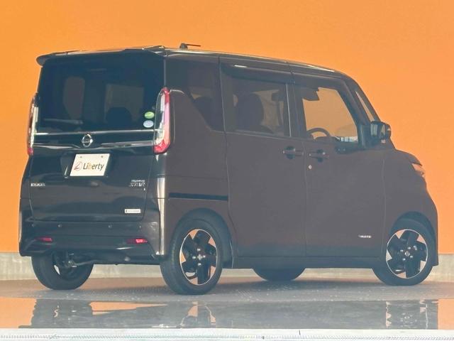 ルークス ハイウェイスター　Ｘ　全周囲カメラ　両側スライド・片側電動　ＴＶ　クリアランスソナー　オートライト　スマートキー　アイドリングストップ　電動格納ミラー　ベンチシート　ＣＶＴ　ＣＤ　ＤＶＤ再生（8枚目）