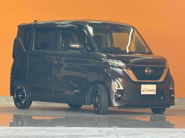 ルークス ハイウェイスター　Ｘ　全周囲カメラ　両側スライド・片側電動　ＴＶ　クリアランスソナー　オートライト　スマートキー　アイドリングストップ　電動格納ミラー　ベンチシート　ＣＶＴ　ＣＤ　ＤＶＤ再生（10枚目）