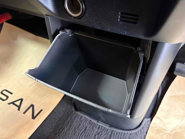 ルークス ハイウェイスター　Ｘ　全周囲カメラ　両側スライド・片側電動　ＴＶ　クリアランスソナー　オートライト　スマートキー　アイドリングストップ　電動格納ミラー　ベンチシート　ＣＶＴ　ＣＤ　ＤＶＤ再生（74枚目）