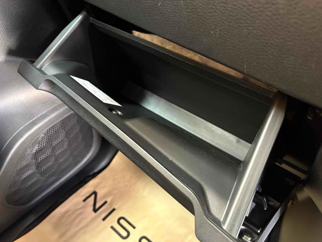 ルークス ハイウェイスター　Ｘ　全周囲カメラ　両側スライド・片側電動　ＴＶ　クリアランスソナー　オートライト　スマートキー　アイドリングストップ　電動格納ミラー　ベンチシート　ＣＶＴ　ＣＤ　ＤＶＤ再生（76枚目）