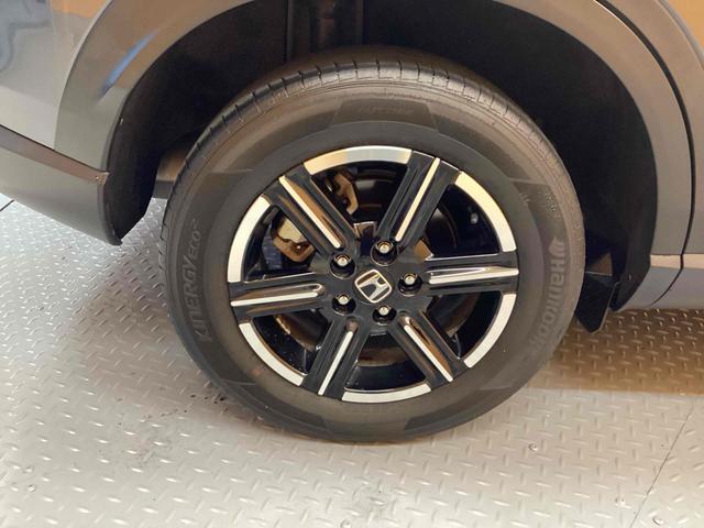 ヴェゼル ｅ：ＨＥＶ　Ｘ　ＥＴＣ　バックカメラ　クリアランスソナー　オートクルーズコントロール　レーンアシスト　衝突被害軽減システム　オートライト　ＬＥＤヘッドランプ　アルミホイール　スマートキー（18枚目）