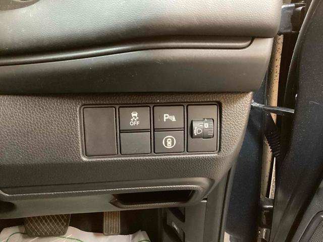 ヴェゼル ｅ：ＨＥＶ　Ｘ　ＥＴＣ　バックカメラ　クリアランスソナー　オートクルーズコントロール　レーンアシスト　衝突被害軽減システム　オートライト　ＬＥＤヘッドランプ　アルミホイール　スマートキー（36枚目）