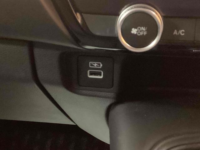 ヴェゼル ｅ：ＨＥＶ　Ｘ　ＥＴＣ　バックカメラ　クリアランスソナー　オートクルーズコントロール　レーンアシスト　衝突被害軽減システム　オートライト　ＬＥＤヘッドランプ　アルミホイール　スマートキー（54枚目）