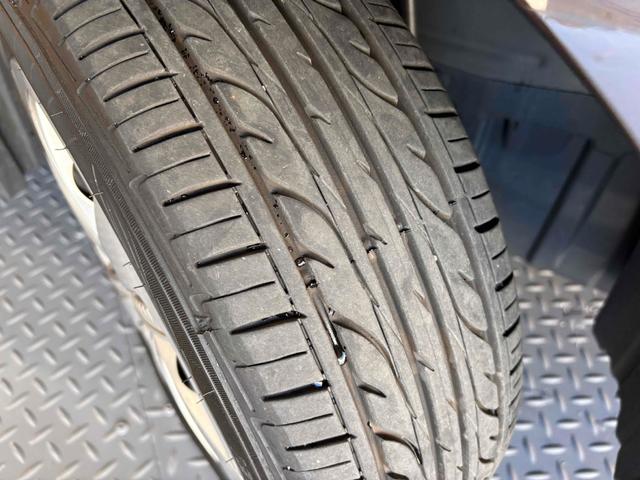 シエンタ X バックカメラ ナビ 両側スライド・片側電動 スマートキー アイドリングストップ 電動格納ミラー 3列シート ウォークスルー CVT 盗難防止システム 衝突安全ボディ ABS ESC(24枚目)