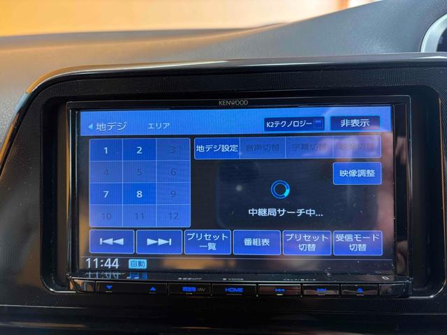 シエンタ X バックカメラ ナビ 両側スライド・片側電動 スマートキー アイドリングストップ 電動格納ミラー 3列シート ウォークスルー CVT 盗難防止システム 衝突安全ボディ ABS ESC(52枚目)